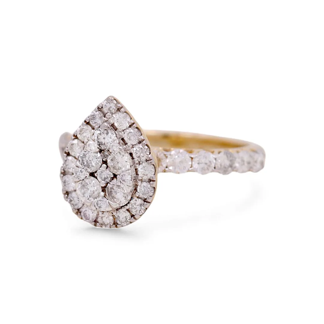 14K Yellow Gold Pear Bridal Woman Ring with Round Diamonds