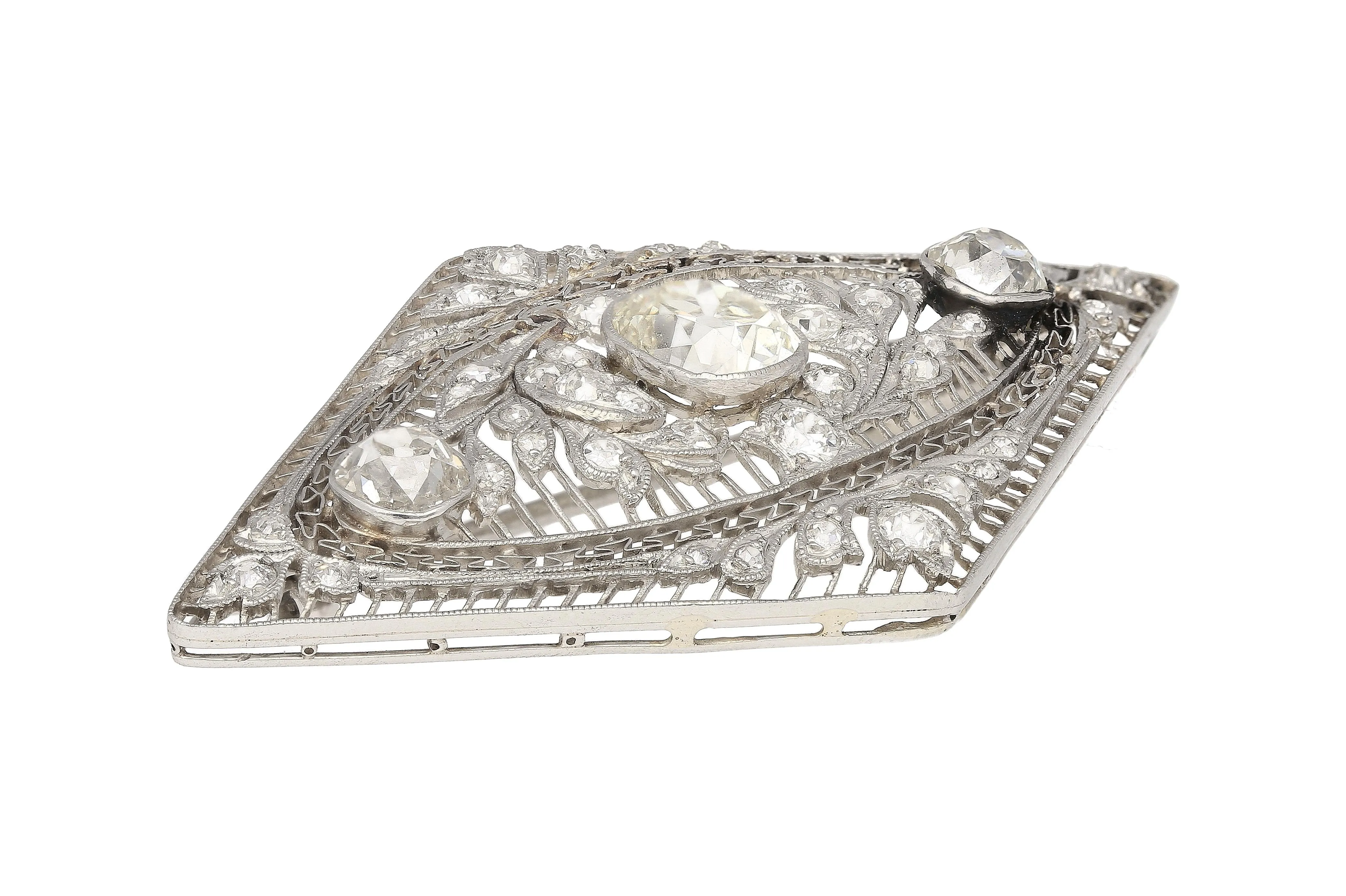 3.5 Carat Old European Cut Art Deco Diamond Brooch in Textured Filigree Platinum