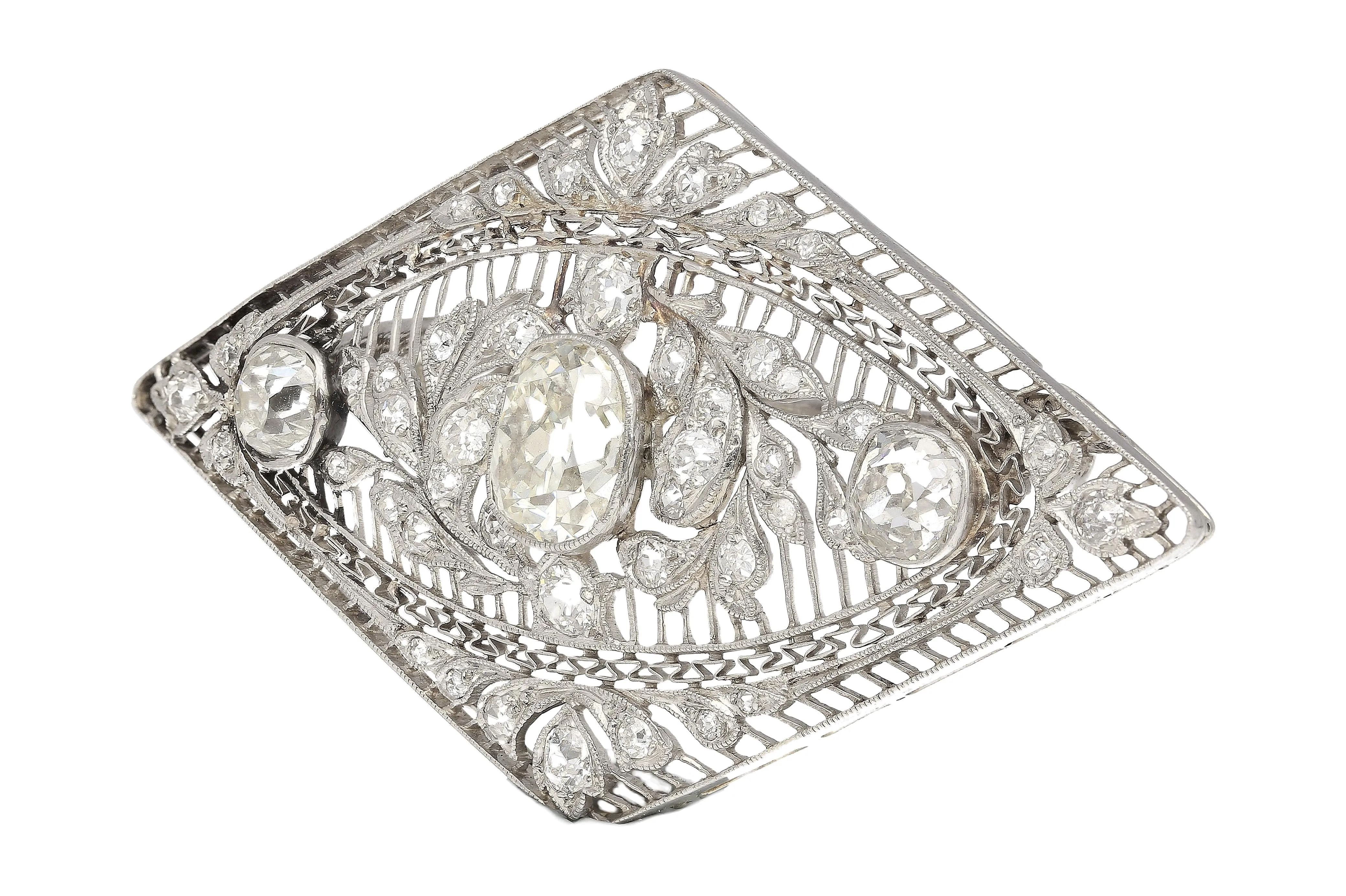 3.5 Carat Old European Cut Art Deco Diamond Brooch in Textured Filigree Platinum