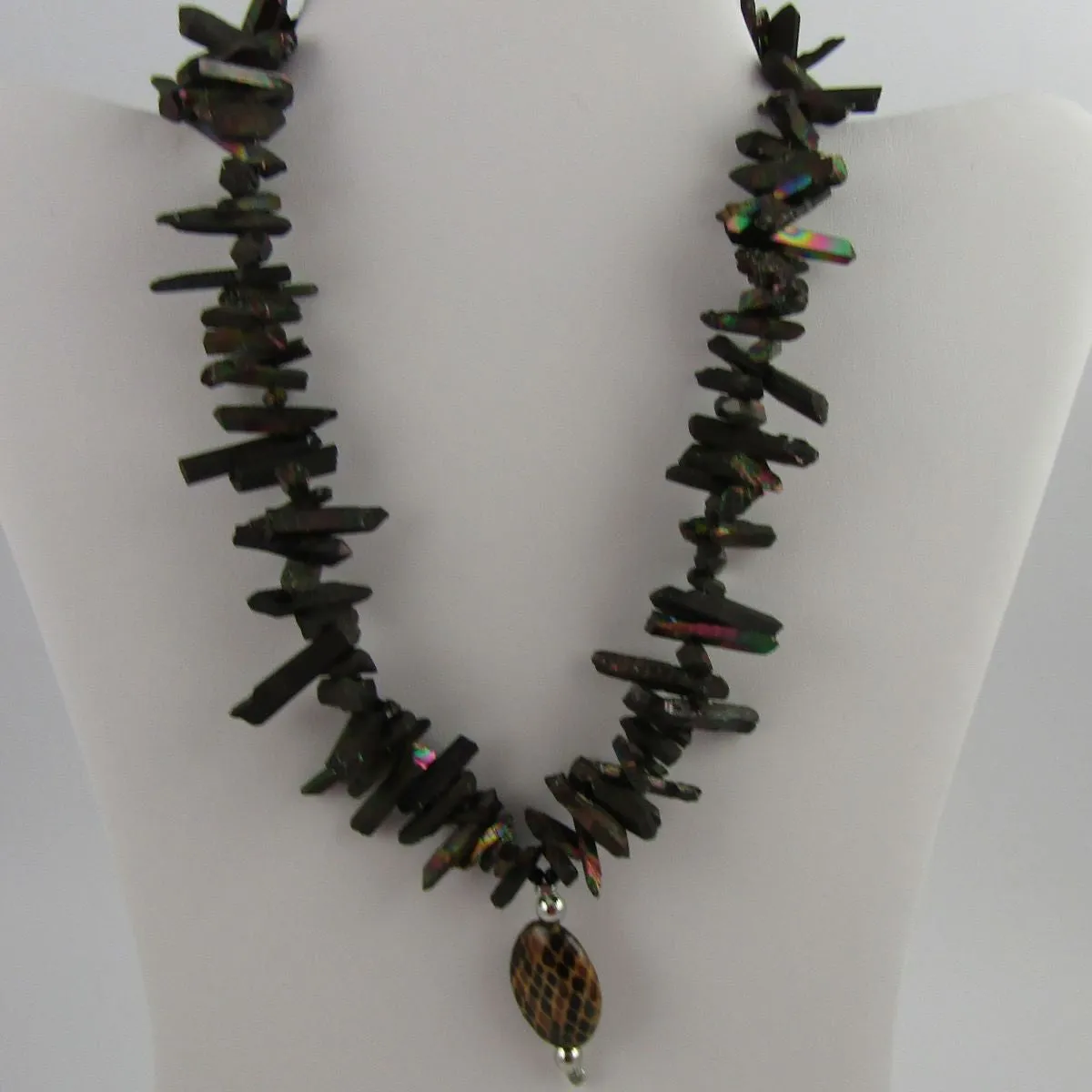 Black Stick Bead Beaded  Pendant Necklace