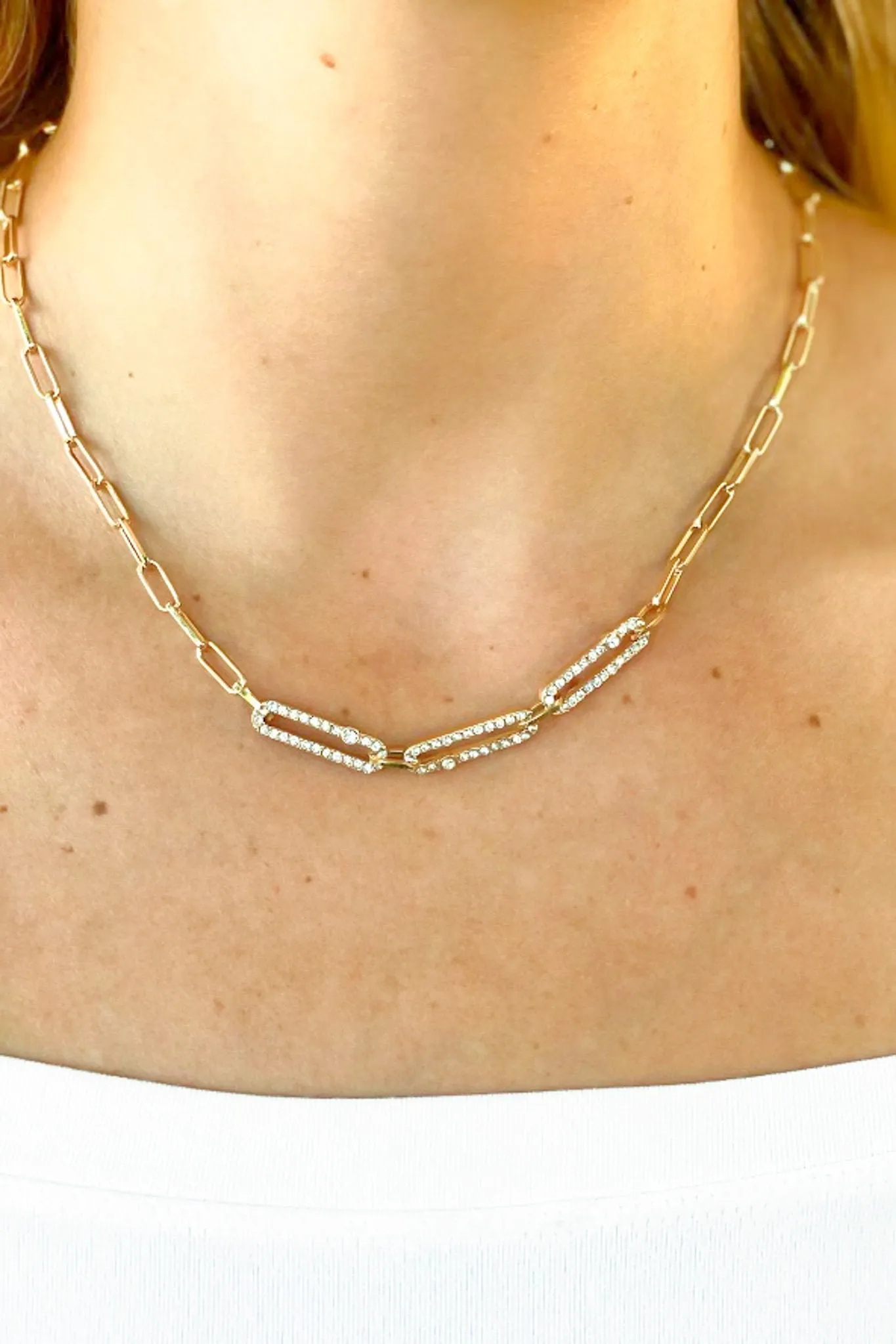 Gold Oval Link Necklace