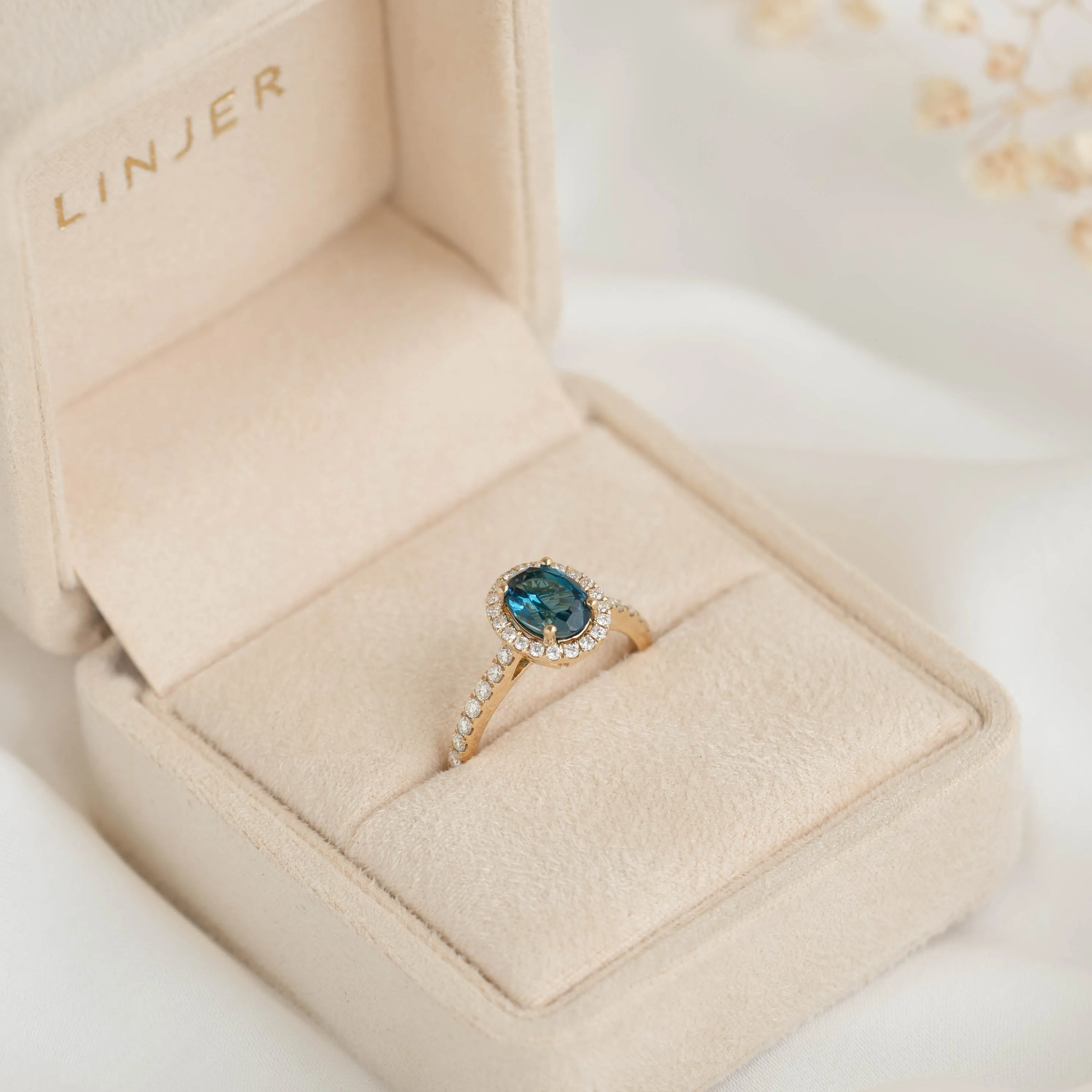 Oval London Blue Topaz Halo Ring 14k Gold - Suna