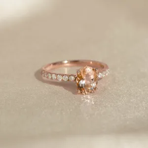 Oval Morganite and Diamond Ring Rose Gold - Minette