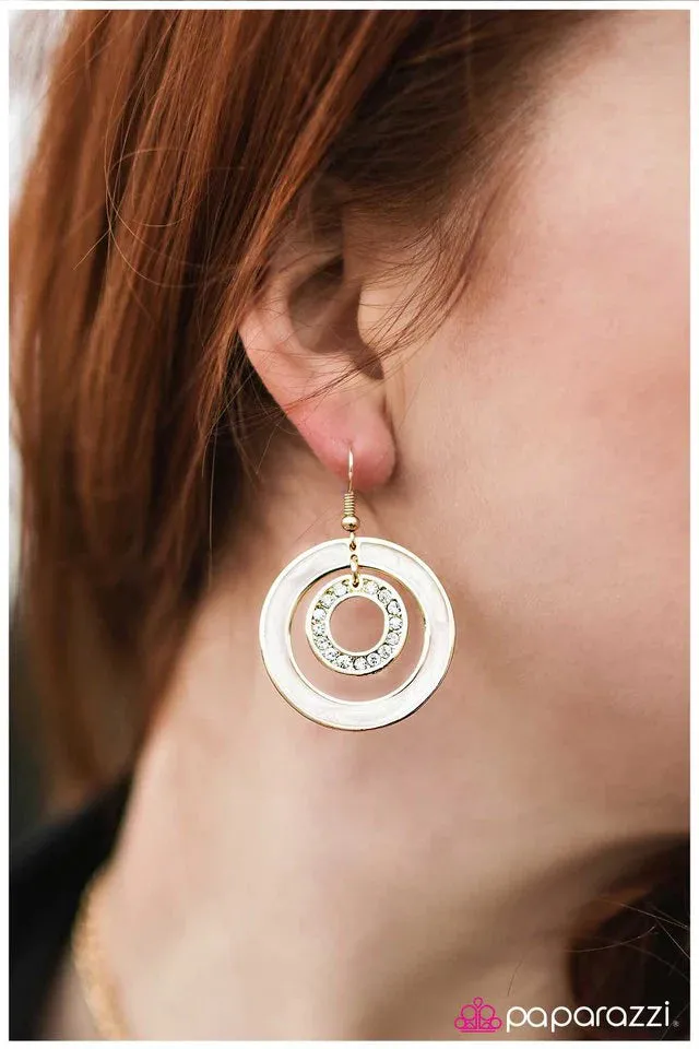 Paparazzi Earring ~ Modern Marble - Gold