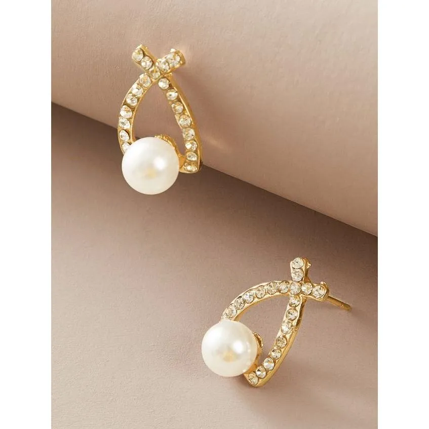 Pearl and Rhinestone Engraved Earrings