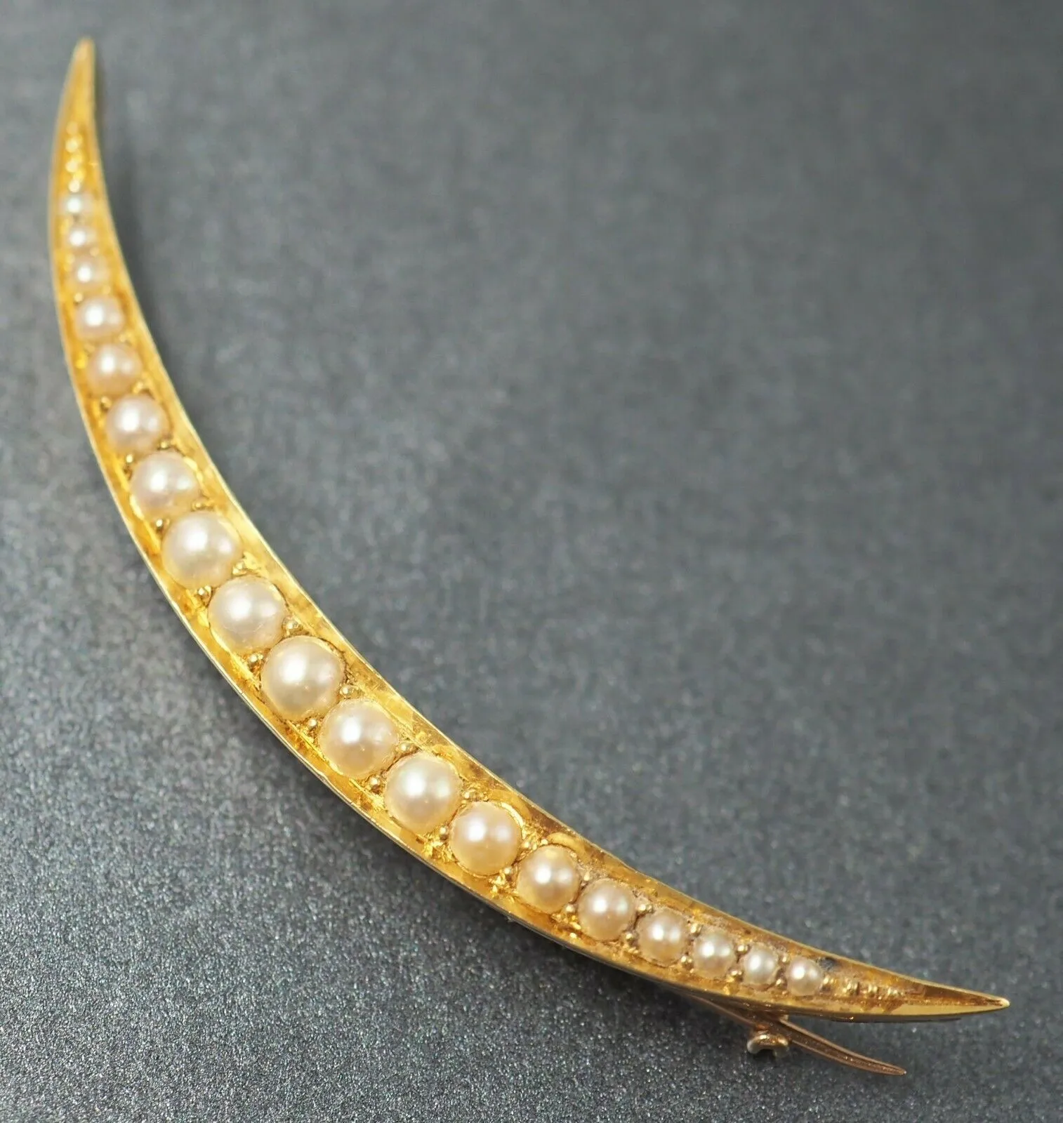 Pearl Crescent 9ct Yellow Gold Brooch