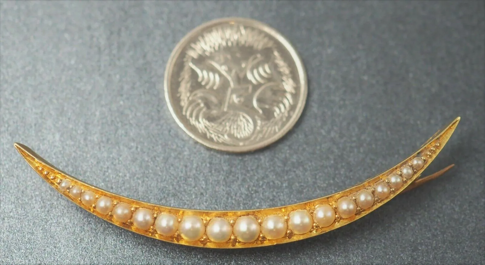 Pearl Crescent 9ct Yellow Gold Brooch