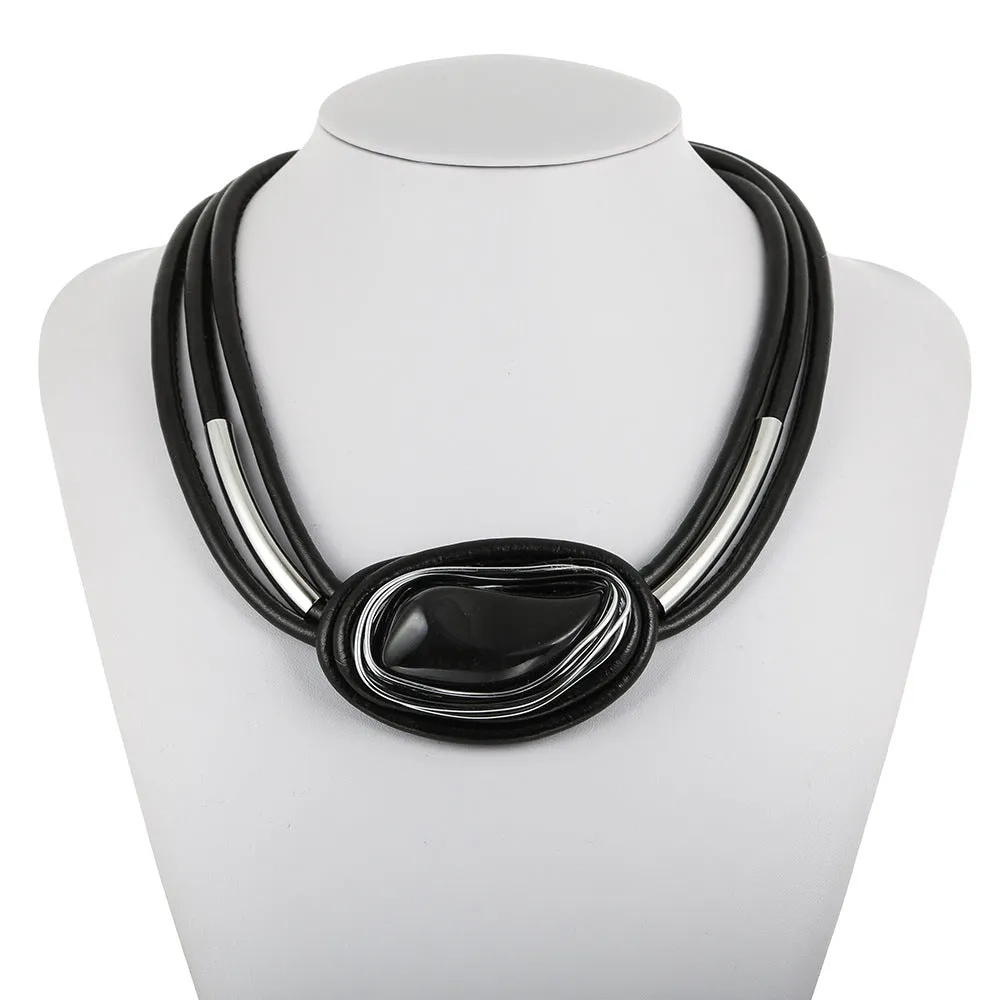 Trendy Resin Necklaces from Planderful Collection: Savanna Rhythms - Lightweight Aluminum Collar Editor's Pick !