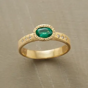 Zouzou Emerald Ring